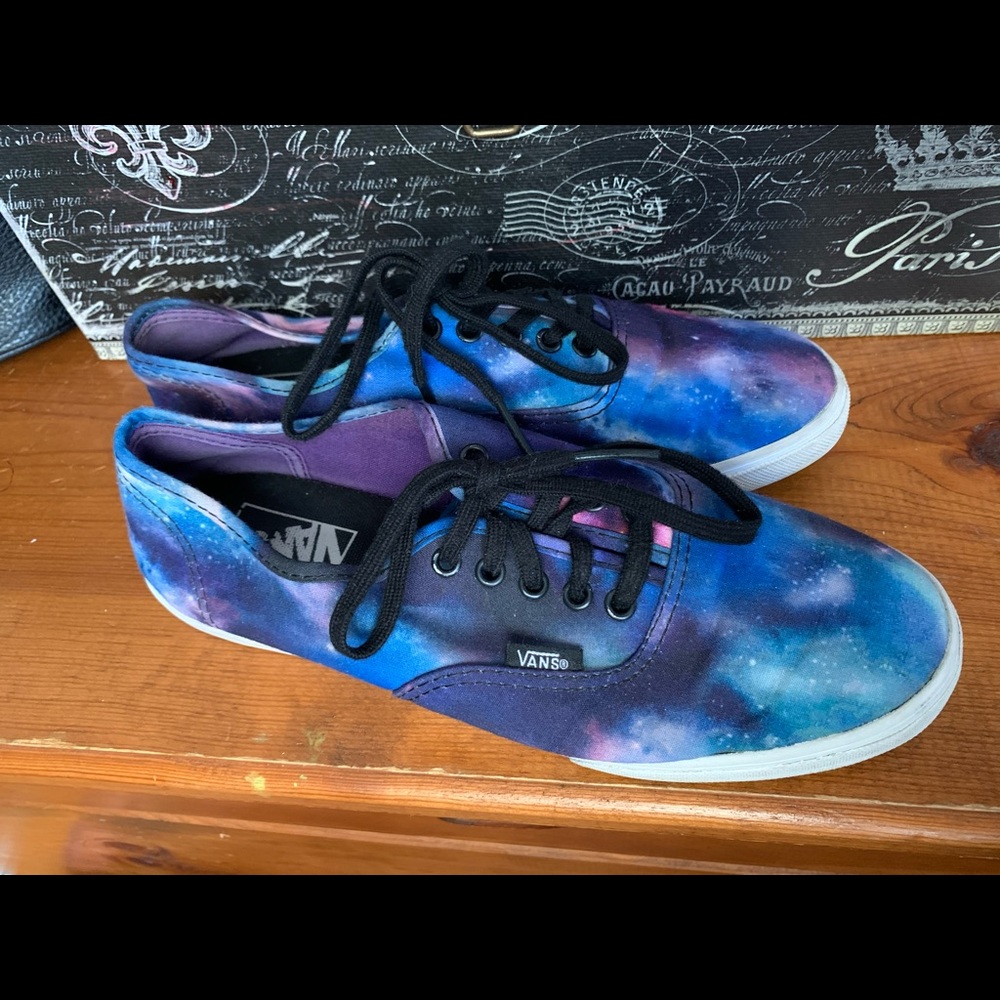 GALAXY VANS